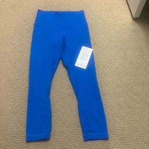 Lululemon Wunder train HR Crop 23” poolside size 6